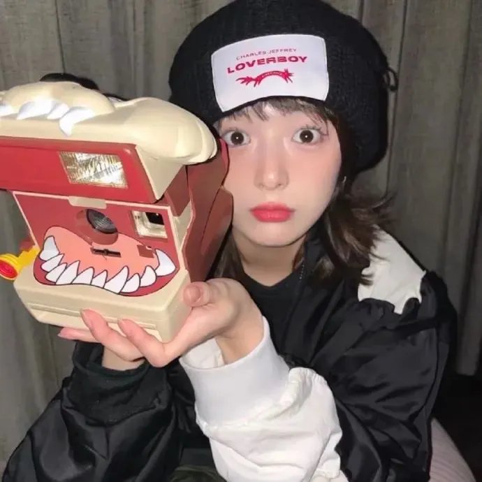 这女孩